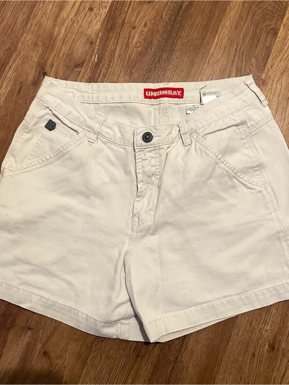 UNIONBAY Cream Cotton Casual Shorts